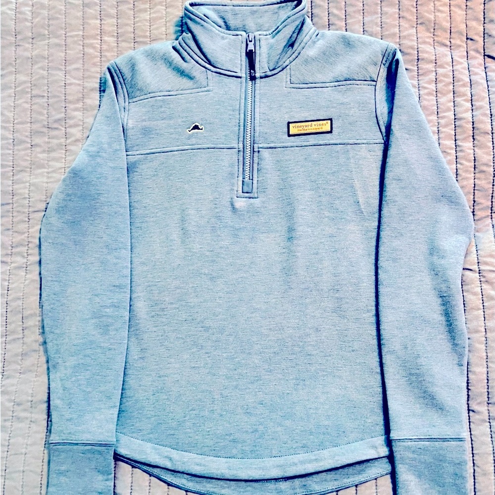 Vineyard vines size small like new blue sheppe shirt